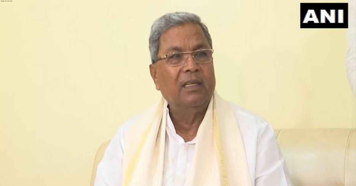 Karnataka: CM Siddaramaiah to hold meeting over signboard protests